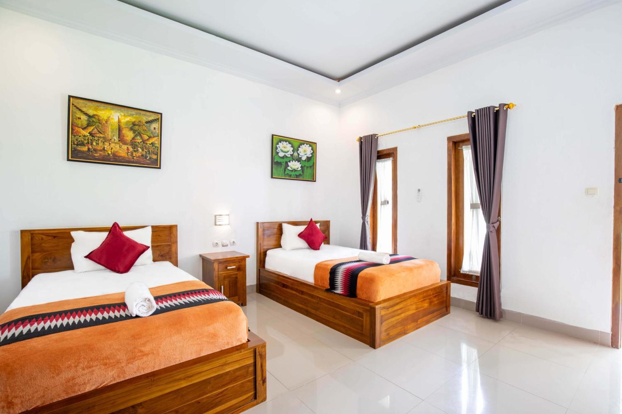 Coconut Hill Cottage Batununggul Exterior photo