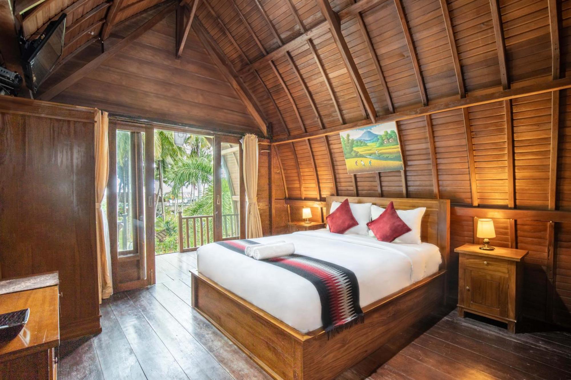 Coconut Hill Cottage Batununggul Exterior photo