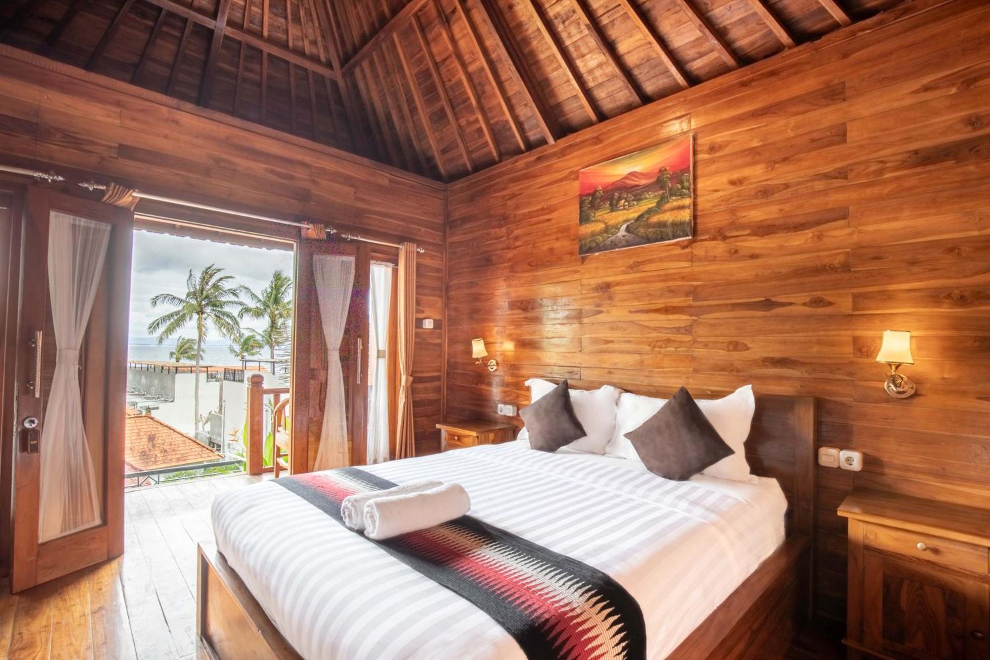 Coconut Hill Cottage Batununggul Exterior photo
